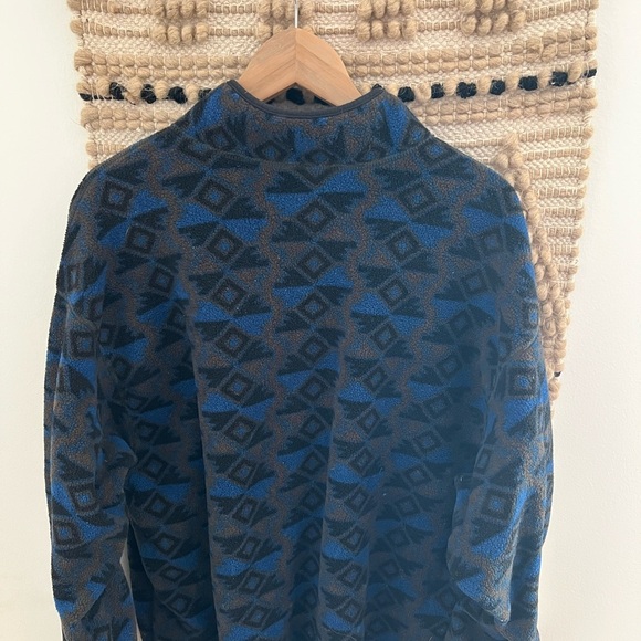 Vintage Y2K Columbia Men's Aztec Patterned Half Zip Fleece - Picture 8 of 9